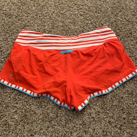 Lululemon Racer Short - Picture 3 of 7